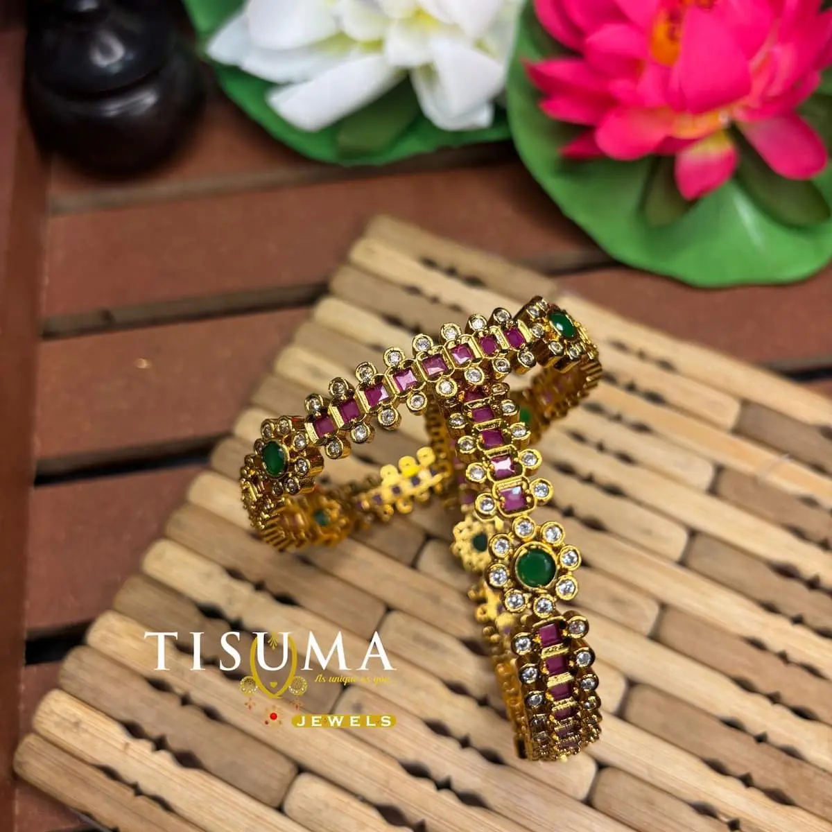 Floral Emerald AD Bangles